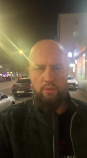 «Паркуешься на тротуаре - не любишь Курск!»