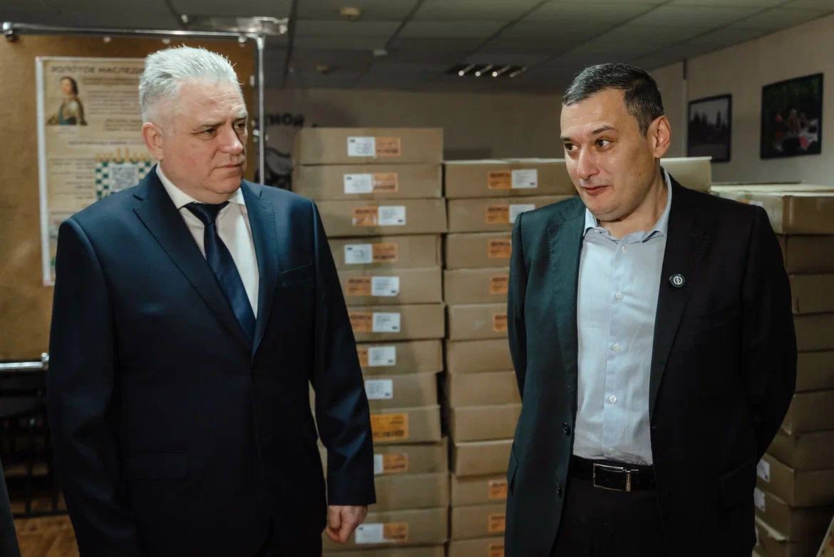 Курский опыт обучения шахматам в школах могут масштабировать на всю страну, об этом сообщил исполнительный директор Федерации шахмат России Александр Ткачёв