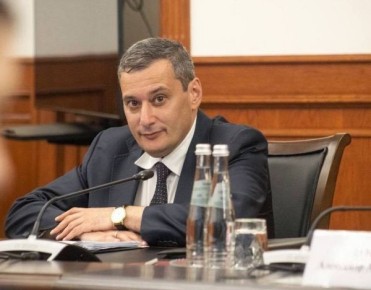 Хинштейн высказался о чиновниках: «У нас есть лица, осужденные за грабеж»