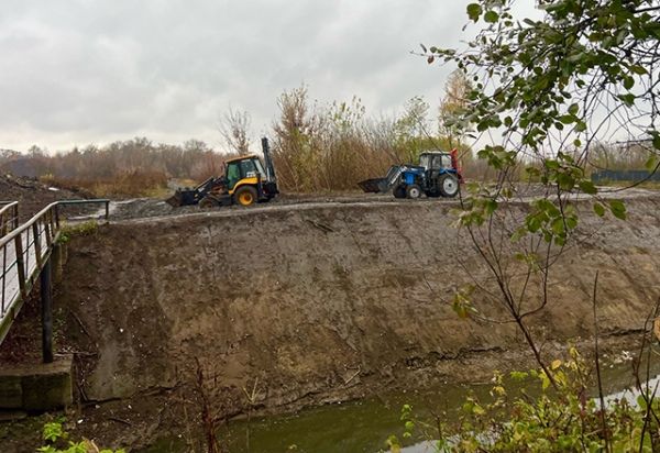 В Курск для расчистки реки Тускарь привезли земсняряд