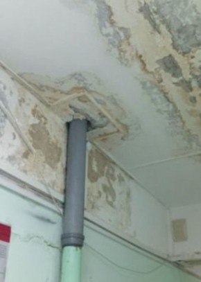 Кошмар на Дейнеки: Хинштейн поручил спасти женскую консультацию Курска