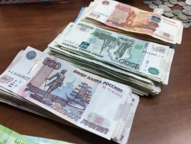 Курянка перевела мошенникам более 2,5 миллиона, боясь потерять деньги