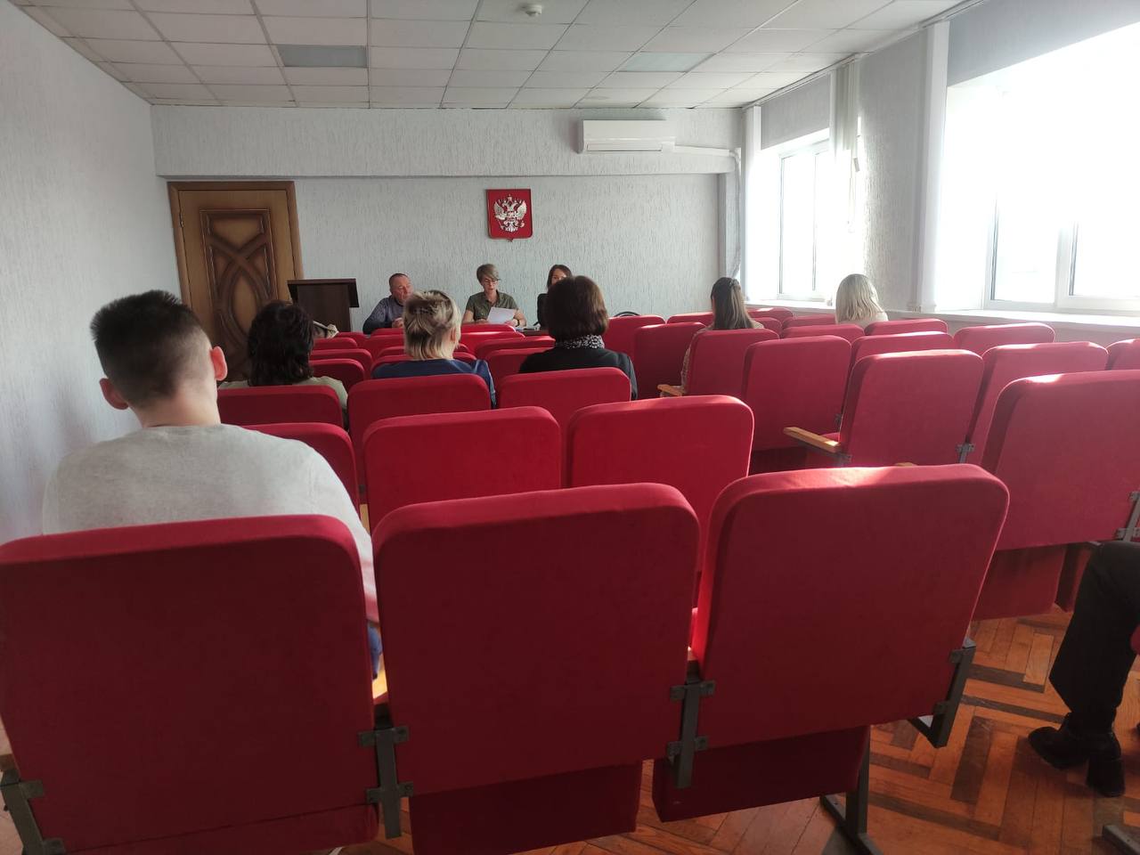 Александр Булгаков: Сегодня в администрации Тимского района прошли публичные слушания о внесении изменений в Устав муниципального района "Тимский район" Курской области