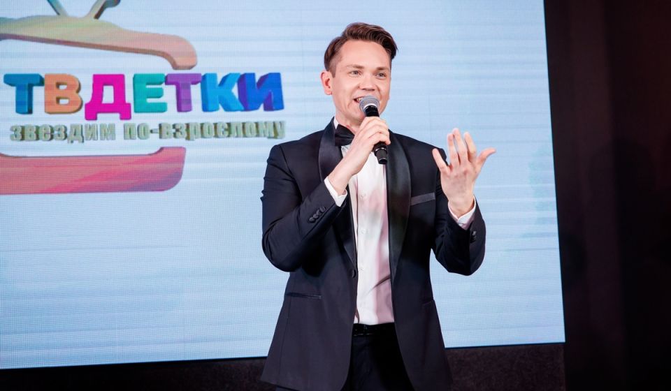 Курянин Антон Зорькин стал главным детским ведущим в России