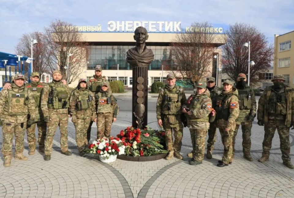 Игорь Корпунков: Народная дружина города Курчатова – добровольческое общественное объединение, целью которого является содействие органам правопорядка в поддержании общественного порядка, профилактике правонарушений и охране...