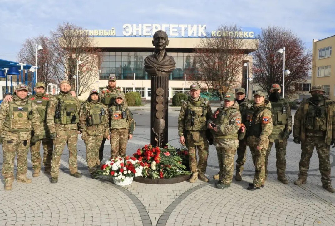 Игорь Корпунков: Народная дружина города Курчатова – добровольческое общественное объединение, целью которого является содействие органам правопорядка в поддержании общественного порядка, профилактике правонарушений и охране...