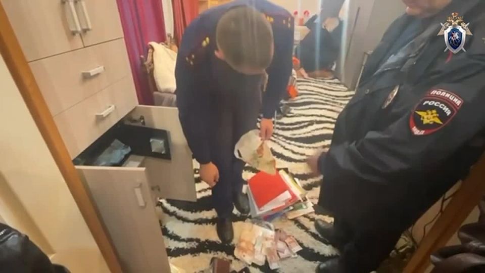 В Курской области чиновница подозревается в мошенничестве на полмиллиона рублей