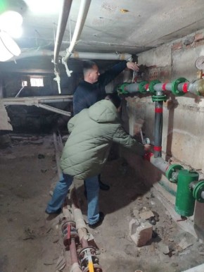 В Курске разбираются с холодными батареями в доме на Станционной, 16