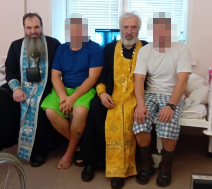 В день празднования Казанской иконы Божией Матери, по благословению Преосвященнейшего Паисия, епископа Железногорского и Льговского, духовенство Фатежского благочиния посетило военный госпиталь, расположенный на территории...