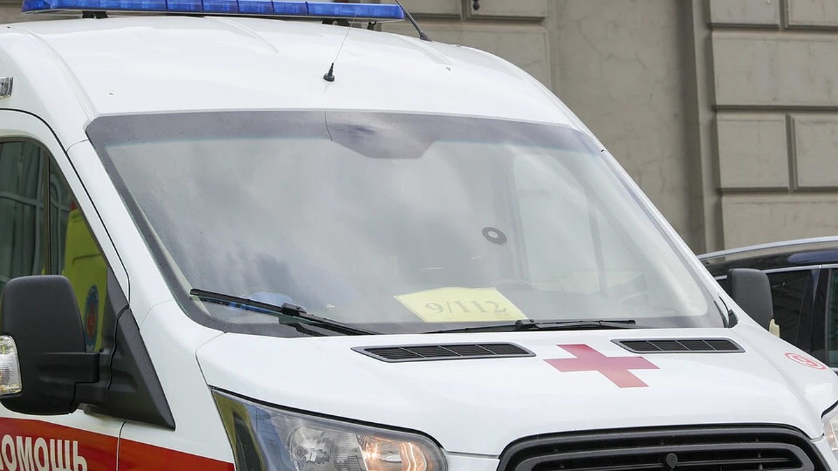 Беспилотник ВСУ атаковал машину в Курской области, ребенок получил ранения