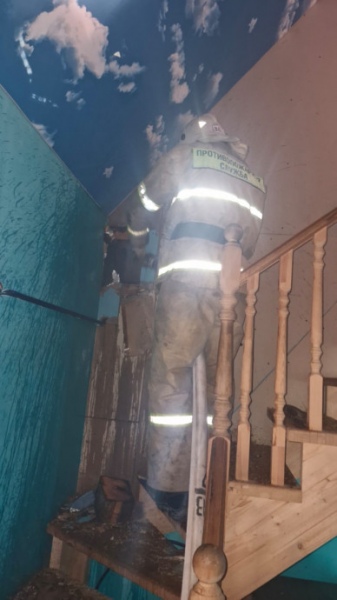 В Курской области потушен пожар в 2-этажном доме
