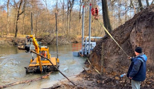 В Курске Тускарь чистят «пылесос» и «амфибия»