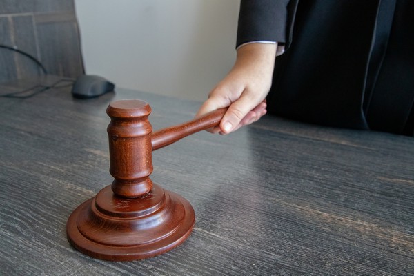 Глава Черемисиново Курской области заплатит 400 рублей за несвоевременный отчет