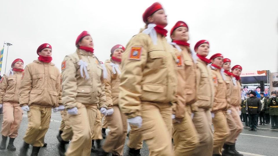 55 курских юнармейцев поучаствовали в «Параде Памяти» в Самаре