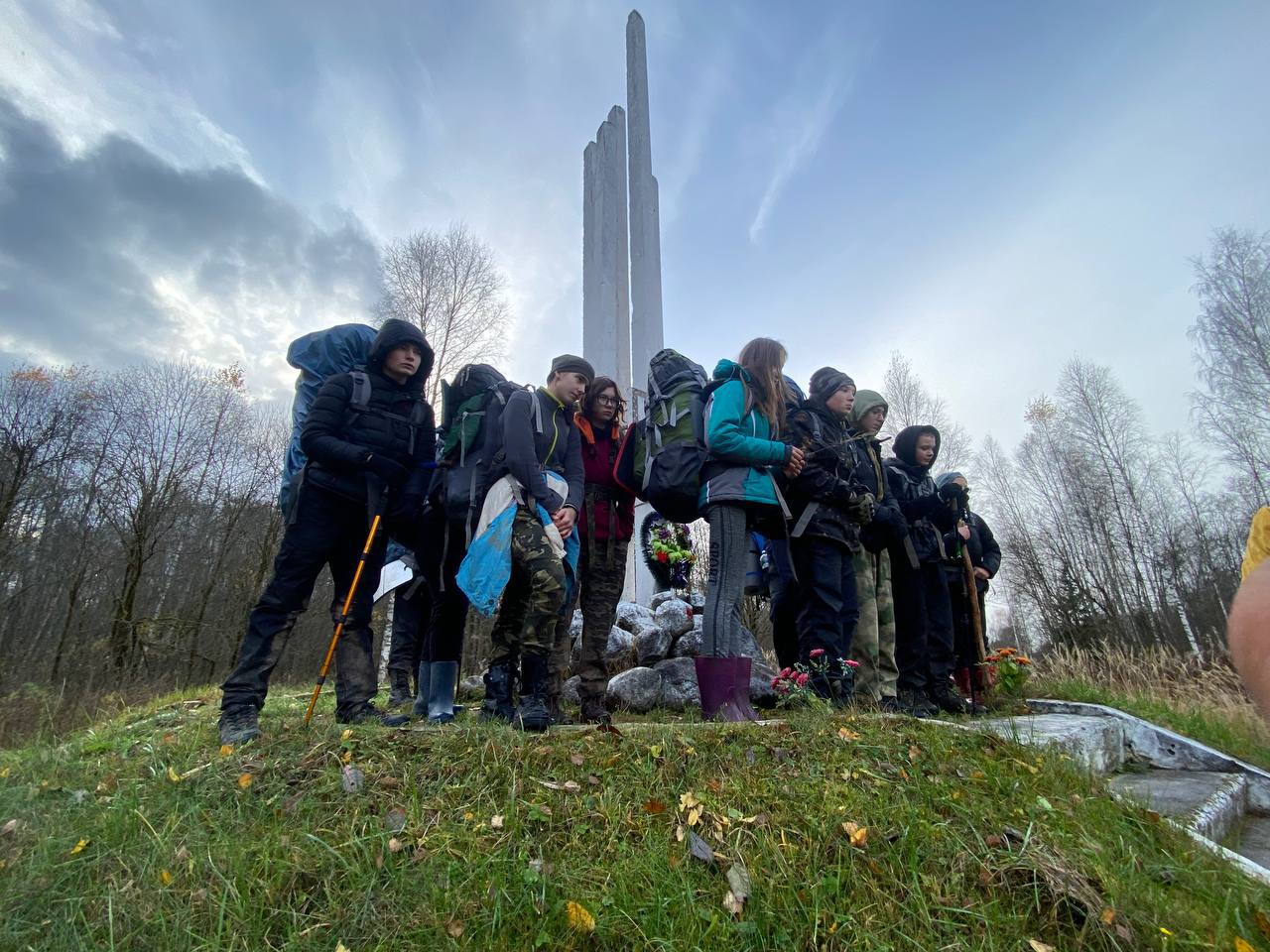 В Смоленской области курские школьники прошли «Дорогой детей войны»