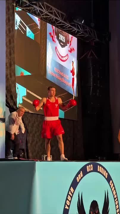 Михаил Усов – в финале Первенства Европы!