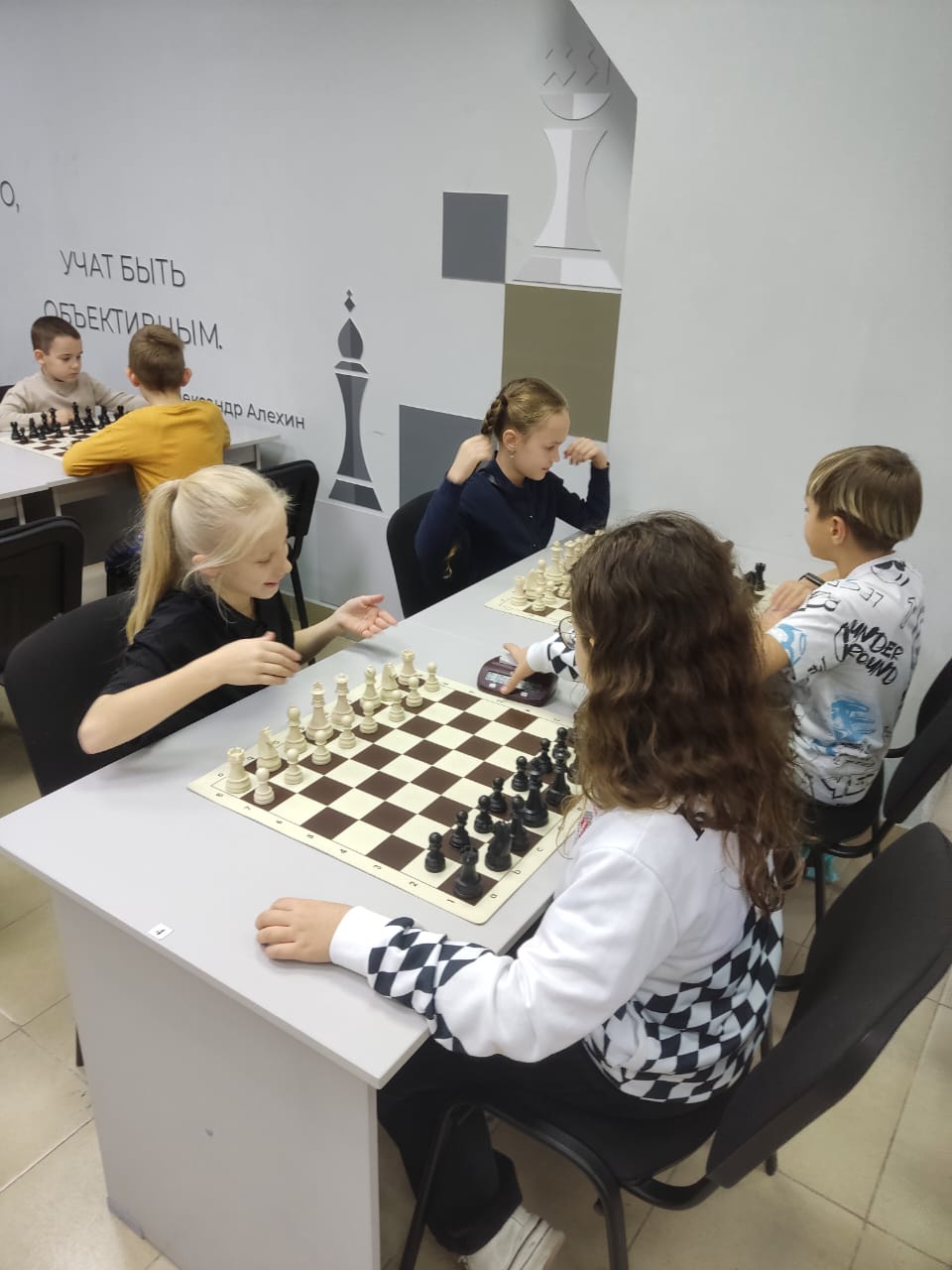 Сборная школьников Сеймского округа выступила на шахматном турнире для учащихся школ Курской области