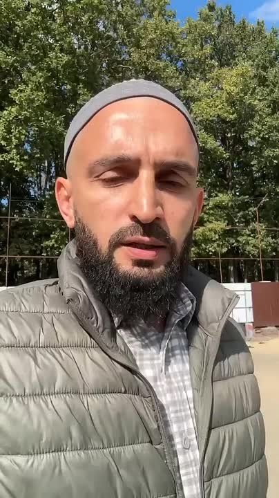 Как разозлить так называемого «гайнутдиновца», сбежавшего из России? Да очень просто