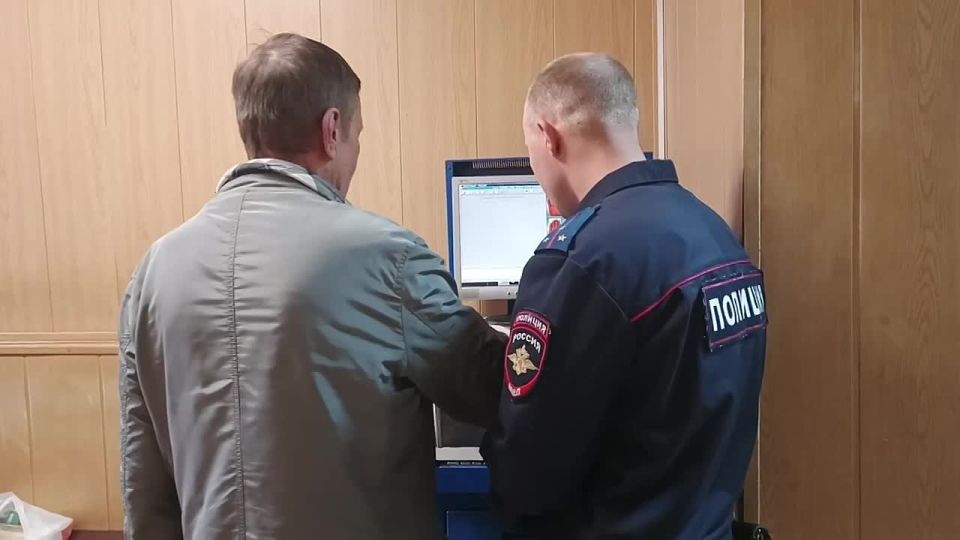 Поздравление с профессиональным праздником от сотрудников МО МВД России «Курчатовский»