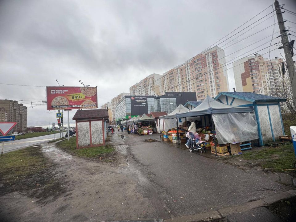 В Курске проверили муниципальные ярмарки по трём улицам