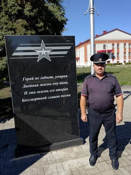 Майор полиции Сергей Золотых - почти три десятка лет на службе в подразделении участковых уполномоченных полиции