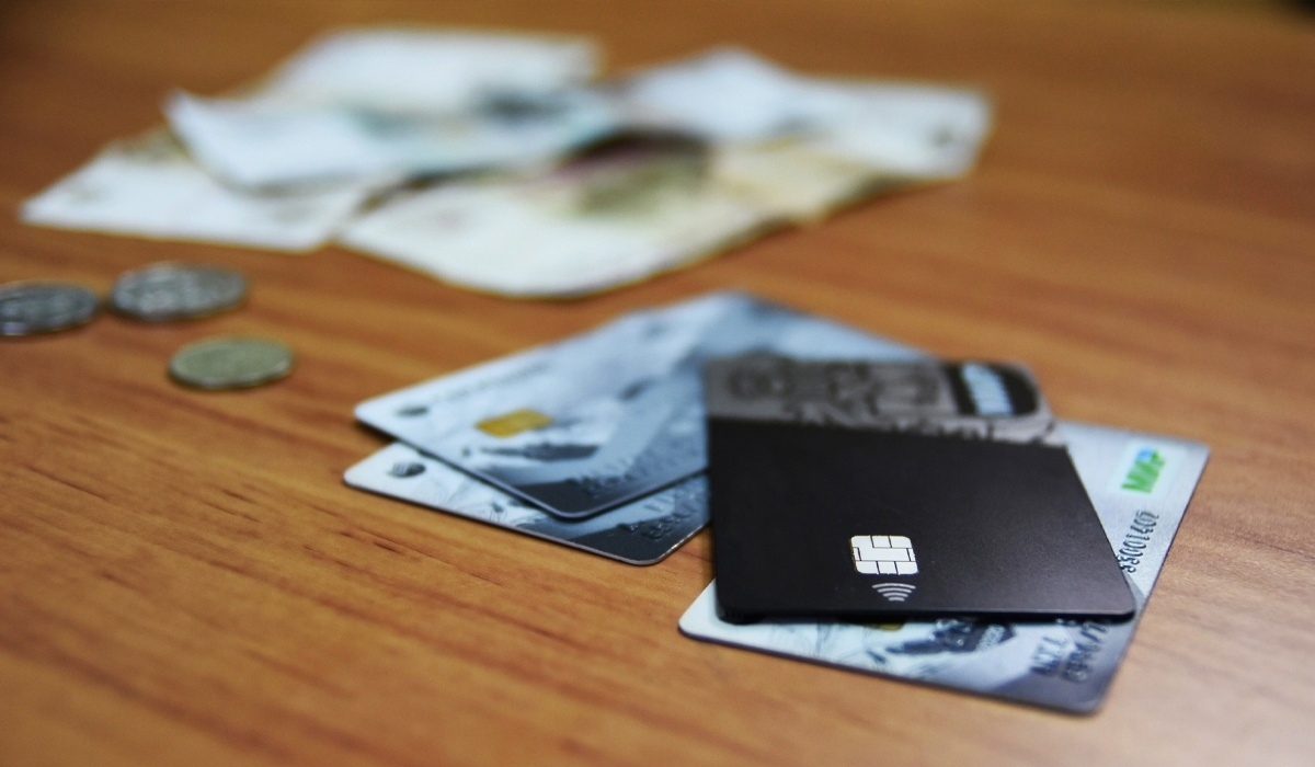 Жители Курской области за неделю отправили мошенникам 14,6 млн рублей