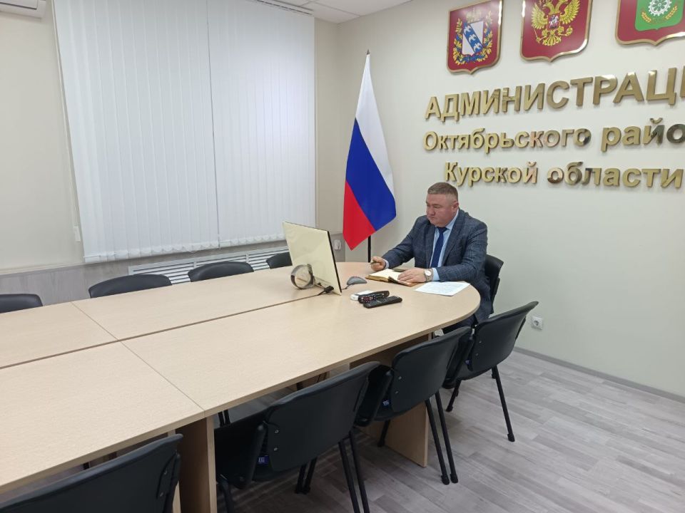 Олег Быковский: 17 ноября 2025 года принял участие в заседании Правительства Курской области