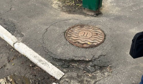 В Курске прокуратура требует устранить нарушения около дома на Дружининской