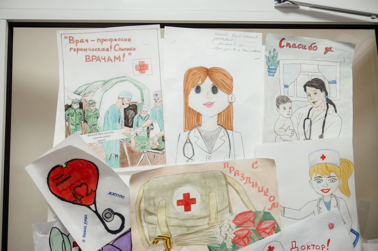 Президент наградил курских медиков за работу в экстремальных условиях