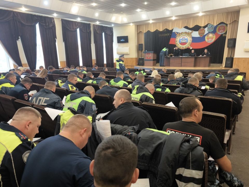 В ОСБ ДПС Госавтоинспекции УМВД России по Курской области состоялось специализированное занятие по отработке навыков оказания первой помощи.