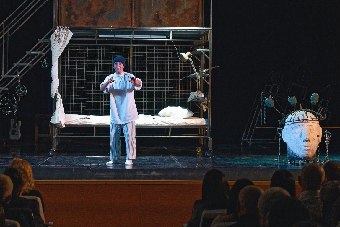 Шестнадцать спектаклей и тысячи зрителей: «Культурная афиша» Металлоинвеста подвела итоги гастрольного сезона-2025