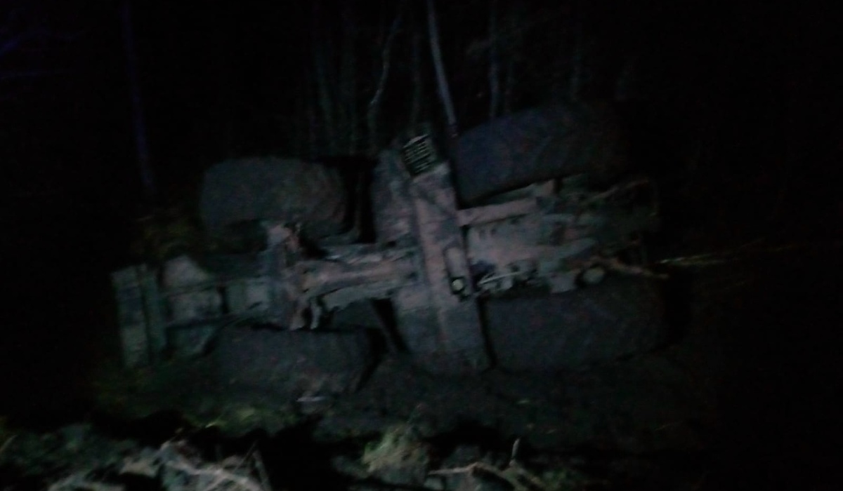 В Курской области ночью 19 ноября тракторист пострадал в ДТП