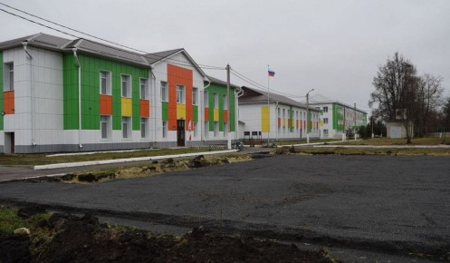 В поселке Поныри Курской области устанавливают игровой комплекс за 5 млн