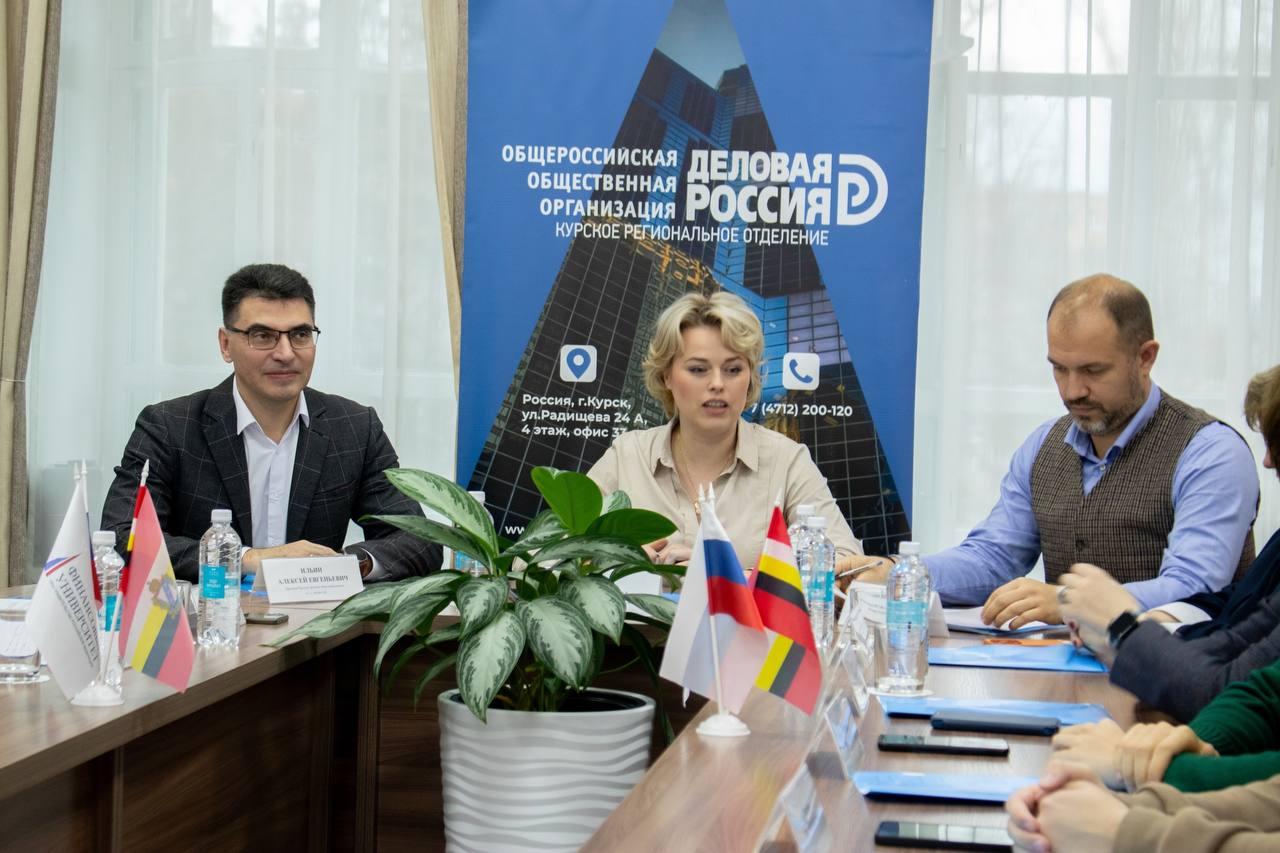 Бизнес начинается здесь. В нашем городе запустили новый крутой проект - «FLASH-наставничество», направленный на развитие молодежного предпринимательства