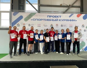   2025            ,          ...