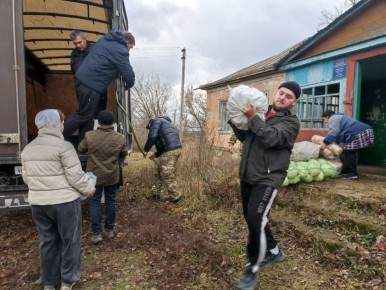 Сегодня наши воины с честью и отвагой защищают Родину, рискуют собой ради безопасности и будущего России, ради спокойствия наших семей