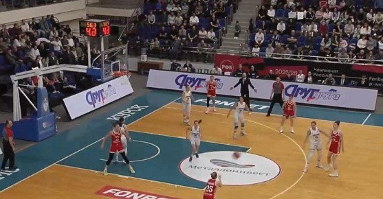 Курское «Динамо» победило МБА