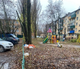 Евгений Маслов: Друзья, приветствую всех!. Сегодня провел насыщенный выходной день, объехав Сеймский округ, в частности, микрорайон КЗТЗ