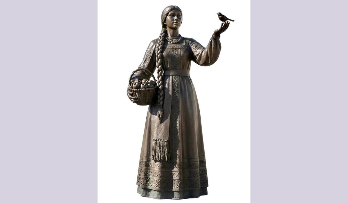 Скульптуру «Куряночка» создадут по эскизу с соловьём и яблоками