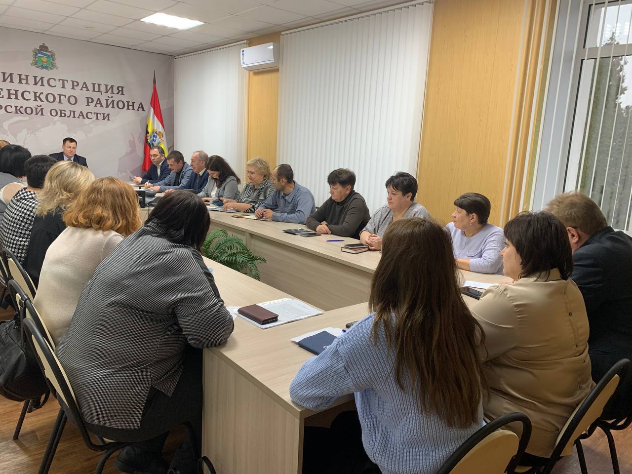 Виктор Петров: Сегодня провел еженедельную планерку с участием глав муниципальных образований, руководителей структурных подразделений администрации Пристенского района