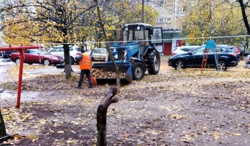 В Курске выявили 8 нарушений при благоустройстве дворовых территорий