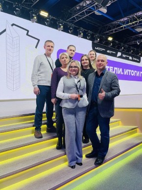  21  23  2025             . -    