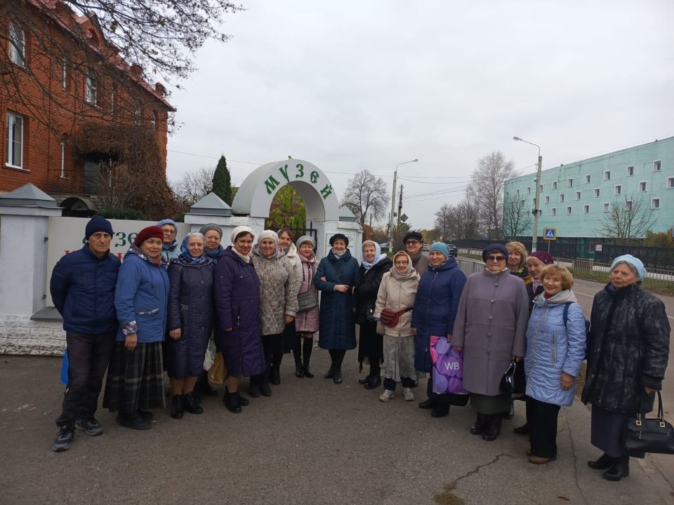 Музей "Историко-культурный центр "Коренная пустынь" давно стал добрым другом для участников социального проекта «Курское долголетие г. Курска. Вот и на этот раз большая группа граждан старшего возраста приехала в это...