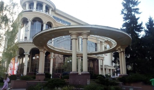 В торговых центрах Курска появятся витрины с курскими сувенирами