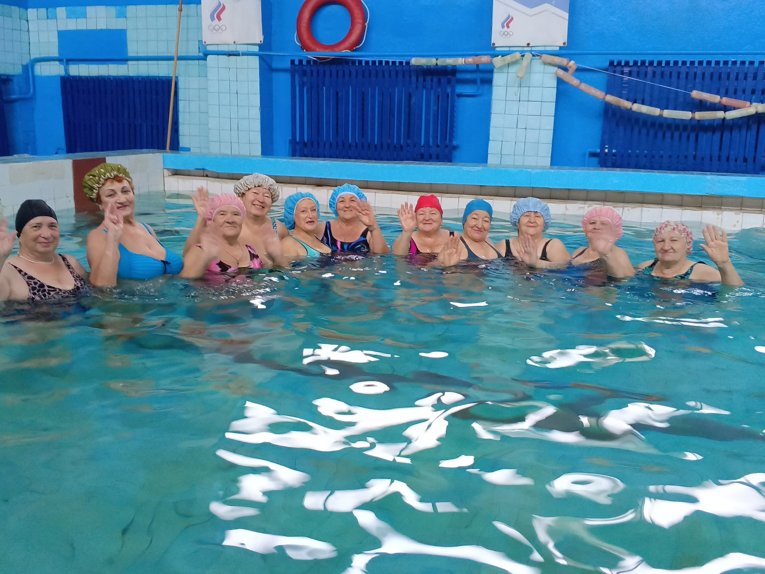 В рамках проекта «Курское долголетие» щигровцы старшего поколения с большим удовольствием осваивают водные виды активности