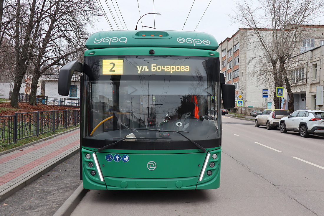 В областном центре начал выполнять тестовые рейсы троллейбус–«гармошка»