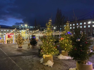 Новогодний «Красный лес» появится в новых точках Курска в предстоящие праздники