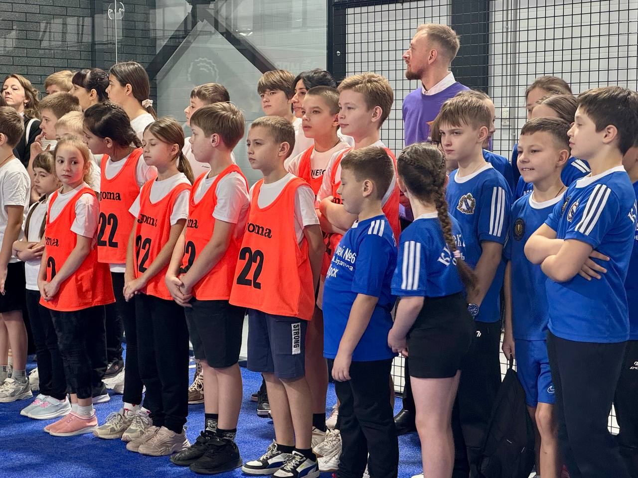 В Курске юные бадминтонисты соревнуются на спартакиаде «Сборная школы»