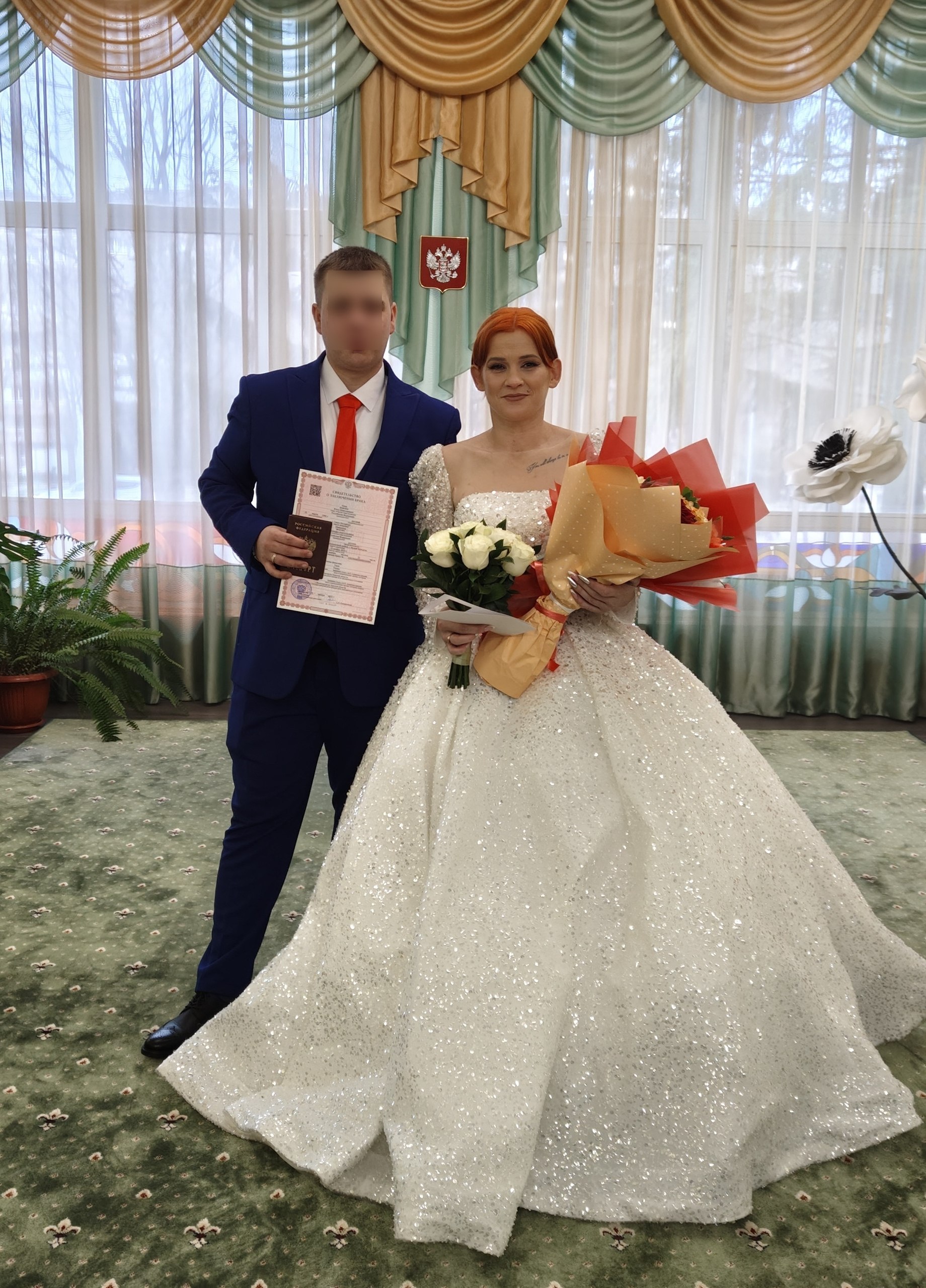 25 ноября 2025 года в отделе ЗАГС администрации города Железногорска зарегистрированы 3 новые семьи участников специальной военной операции, а с начала года в нашем городе зарегистрировано свыше 80 браков участников СВО