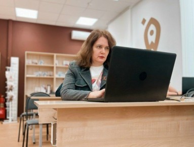 Курские предприниматели могут заниматься планированием деятельности и работать над собственной эффективностью с помощью специального календаря на МСП.РФ. Цифровая платформа работает с 2022 года, теперь по нацпроекту...